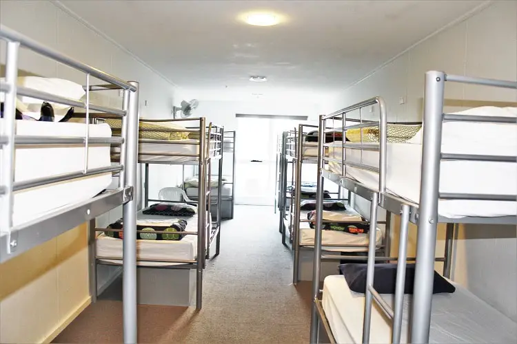 A guide to staying in hostels in Australia. Includes typical prices and facilities, how to book Australian hostels and alternative cheap accommodation in Australia for backpackers and older travellers.