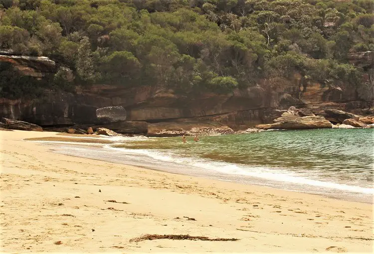 Wattamolla beach in the Royal National Park, a fantastic Sydney day trip.
