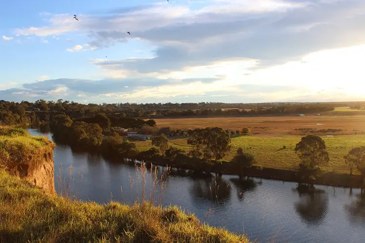 Discover Gippsland Lakes: Coastal Beauty near Melbourne