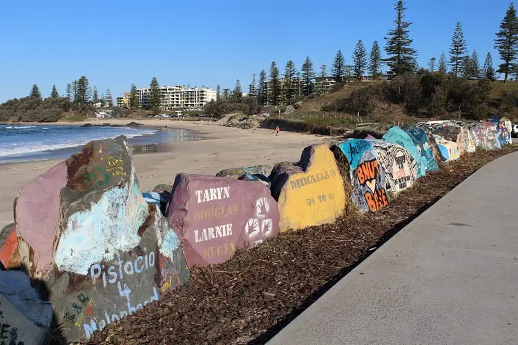 A walk along the painted Port Macquarie breakwall: one of many things to do in Port Macquarie.