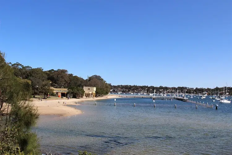 Gunnamatta Bay beach and baths in Cronulla, Sydney.