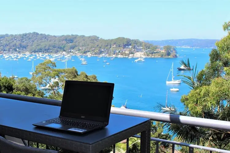 Best Travel Companies to Use for Your Trip Dreaming of Down Under